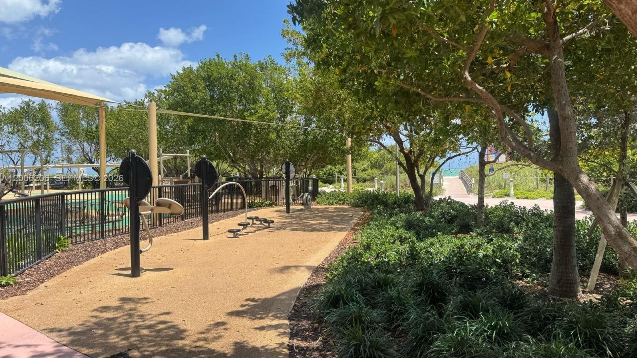 6515 Collins Ave, Unit 1505, Miami Beach, FL 33141 Photo