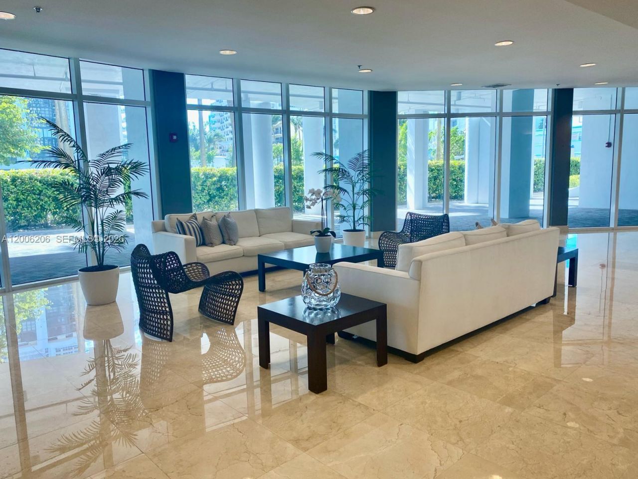 6515 Collins Ave, Unit 1505, Miami Beach, FL 33141 Photo