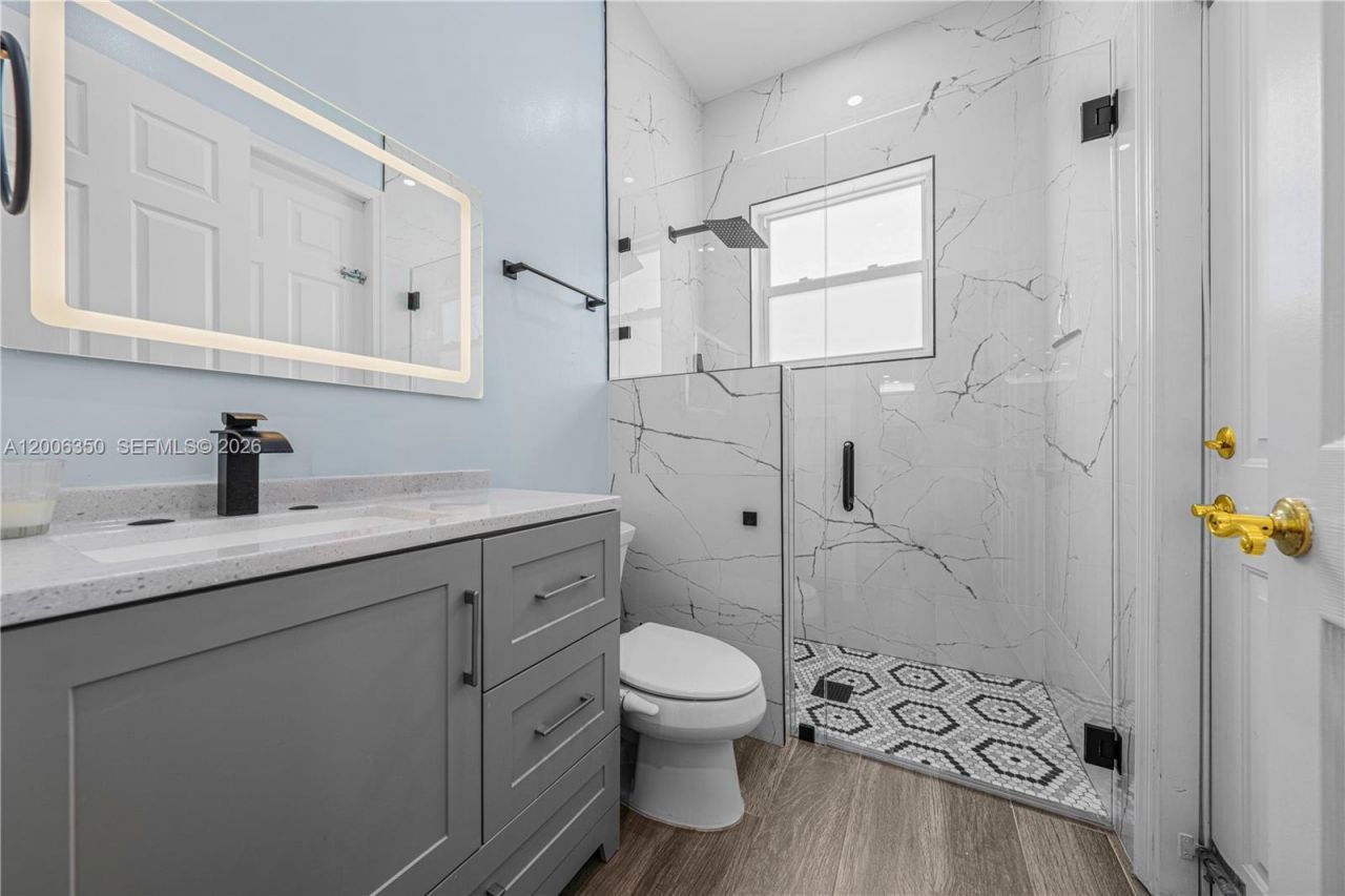 16818 SW 16th St, Pembroke Pines, FL 33027 Photo