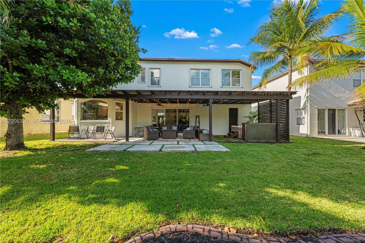 16818 SW 16th St, Pembroke Pines, FL 33027 Photo