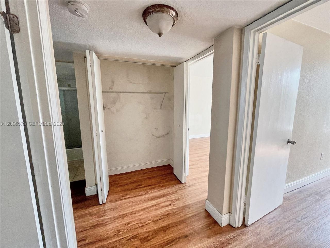 8870 Fontainebleau Blvd, Unit 409, Miami, FL 33172 Photo
