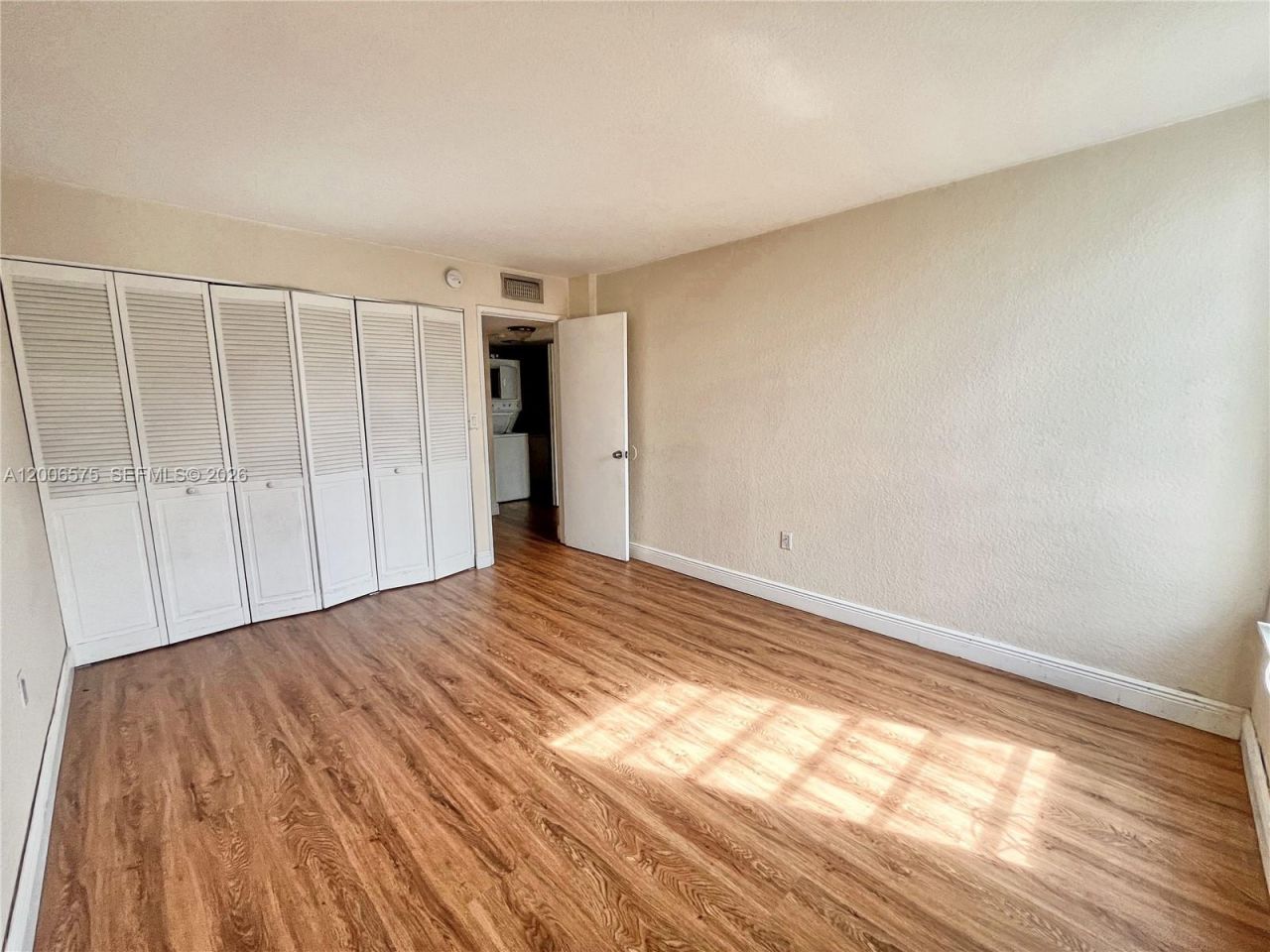 8870 Fontainebleau Blvd, Unit 409, Miami, FL 33172 Photo