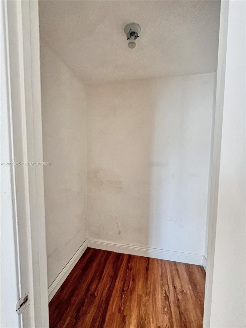 8870 Fontainebleau Blvd, Unit 409, Miami, FL 33172 Photo
