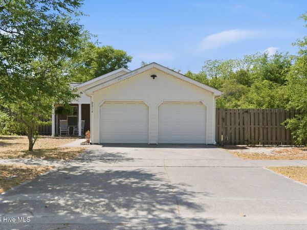 2214 Jefferson Street, Wilmington, NC 28401