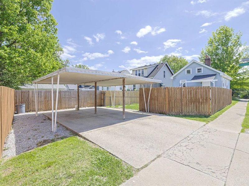 4150 Maple Drive, Cincinnati, OH 45209 Photo 19