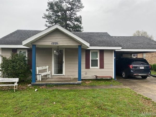 304 N Anderson Avenue, Gideon, MO 63848