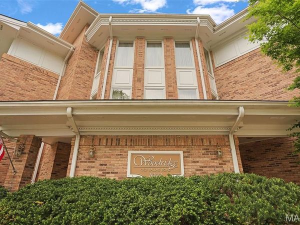 11920 Old Ballas Road , Unit 205, Creve Coeur, MO 63141