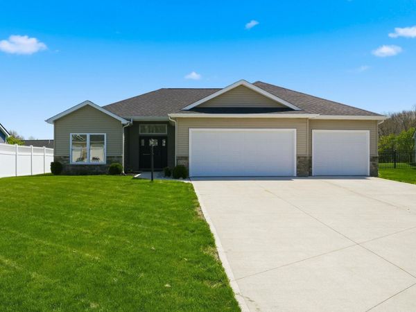 2336 Hamlet Court, Fort Wayne, IN 46818