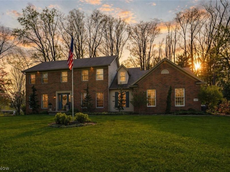 5137 Plain Center Avenue NE, Canton, OH 44714 Photo 1