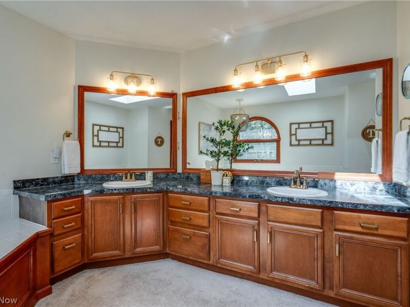 5137 Plain Center Avenue NE, Canton, OH 44714 Photo 24