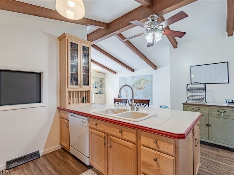 7483 Carole Drive , Mentor, OH 44060 Photo 9