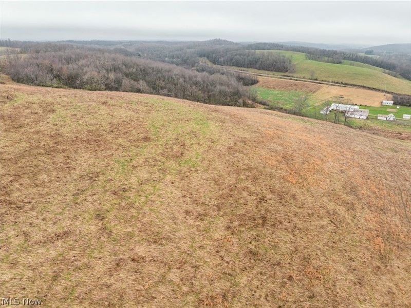 Licking Valley Road , Frazeysburg, OH 43822 Photo 6