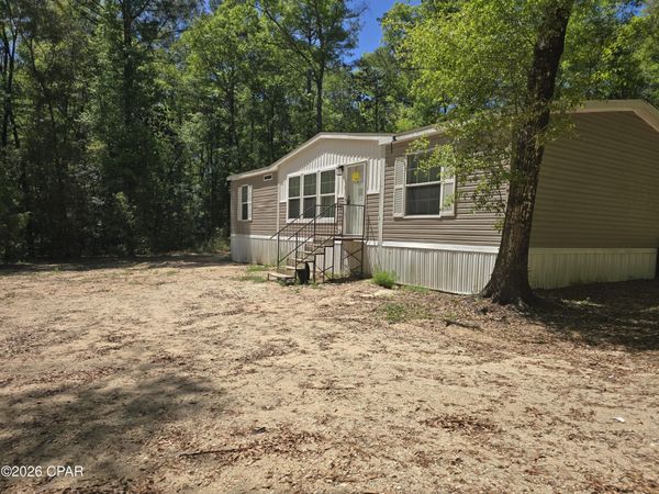 319 Clyde Brown Road , Ponce De Leon, FL 32455