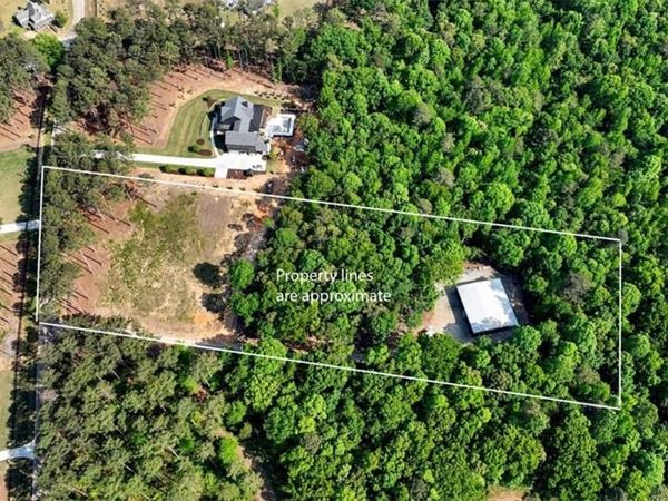 1110 Locklin Road , Monroe, GA 30655