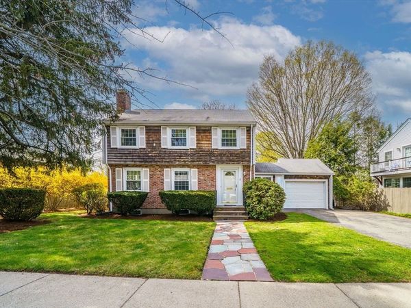 12 Fessenden St, Newton, MA 02460