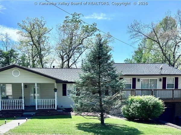 111 Bryn Mawr Way, Culloden, WV 25510