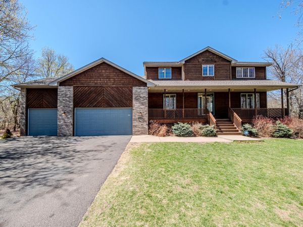 25164 Lincoln Drive NE, Isanti, MN 55040