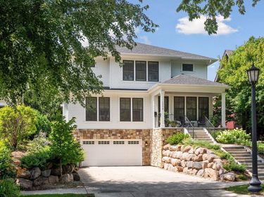 1774 Girard Avenue S, Minneapolis, MN 55403