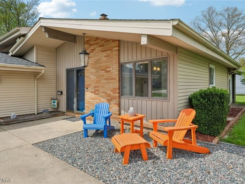 23956 Fairlawn Drive , North Olmsted, OH 44070 Photo 3