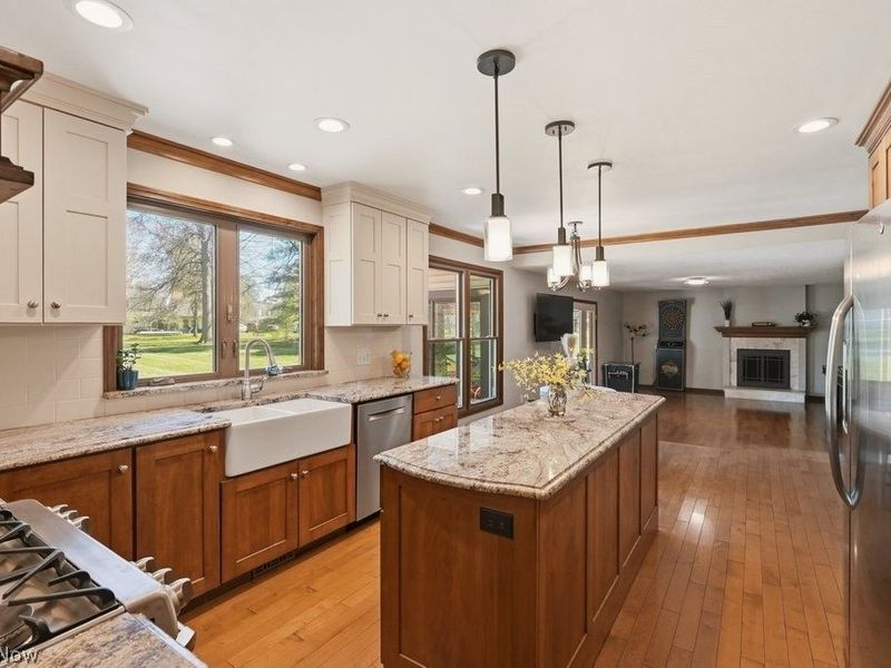 7308 Arborwood Drive , Hudson, OH 44236 Photo 9