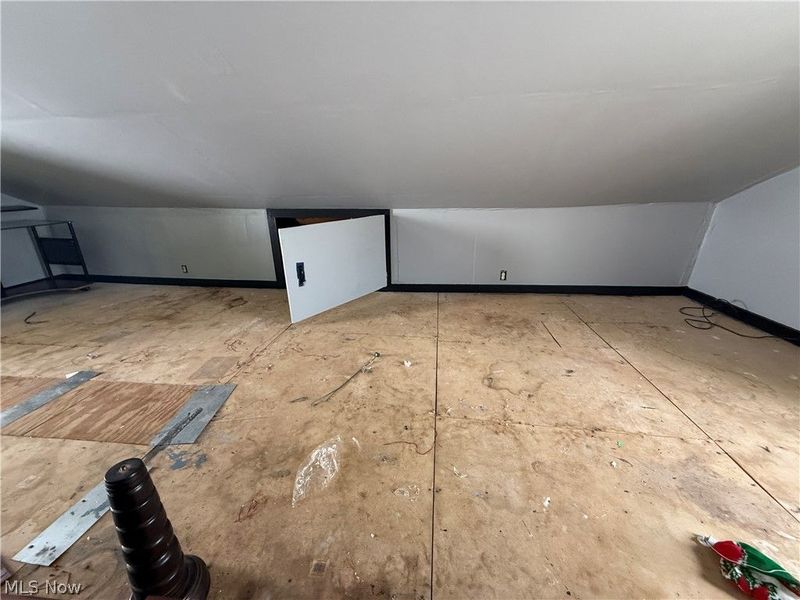 22553 Ivan Avenue , Euclid, OH 44123 Photo 11