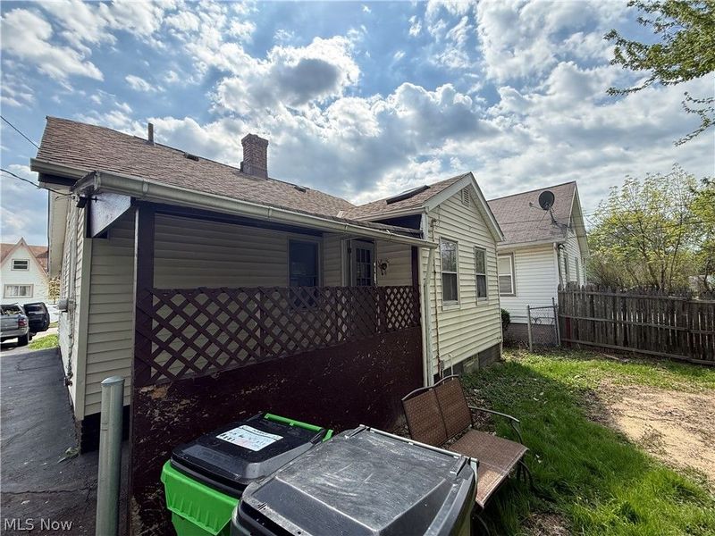 22553 Ivan Avenue, Euclid, OH 44123 Photo 2