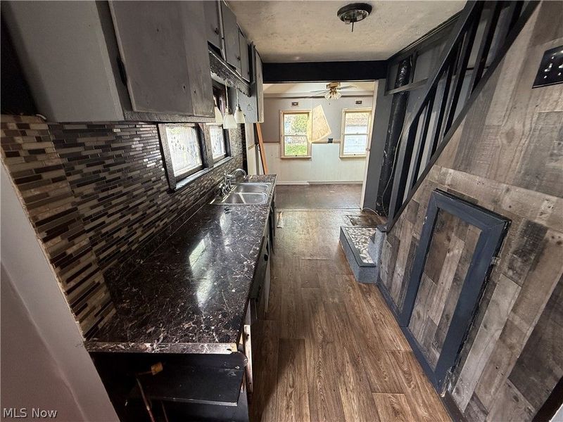 22553 Ivan Avenue , Euclid, OH 44123 Photo 4