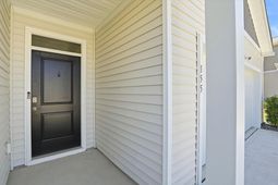 155 Cloverleaf Street photo 4