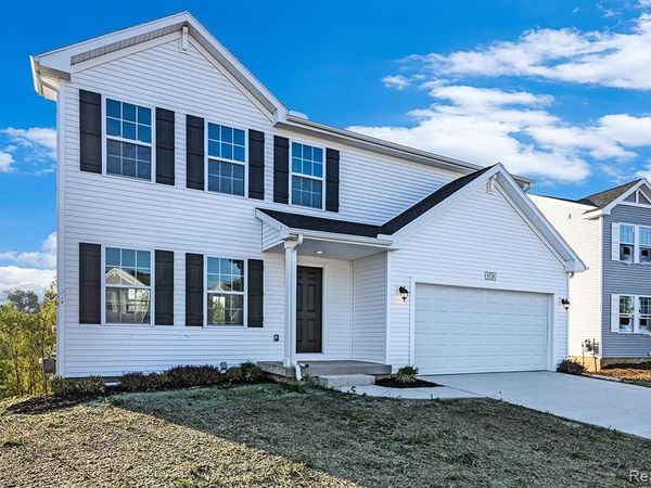 213 Wildflower Drive , Hillsdale, MI 49242