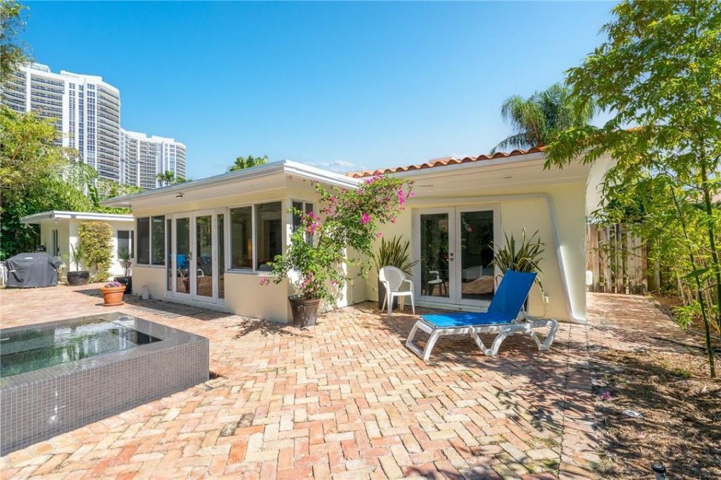 3029 Center Avenue, Fort Lauderdale, FL 33308 Photo