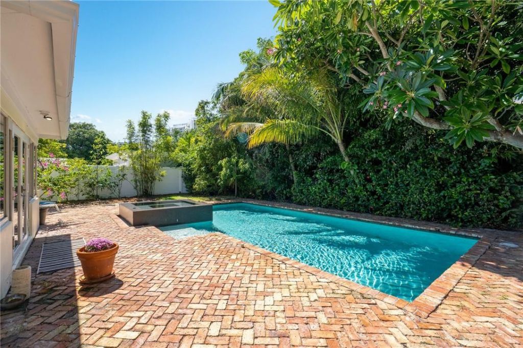 3029 Center Avenue, Fort Lauderdale, FL 33308 Photo