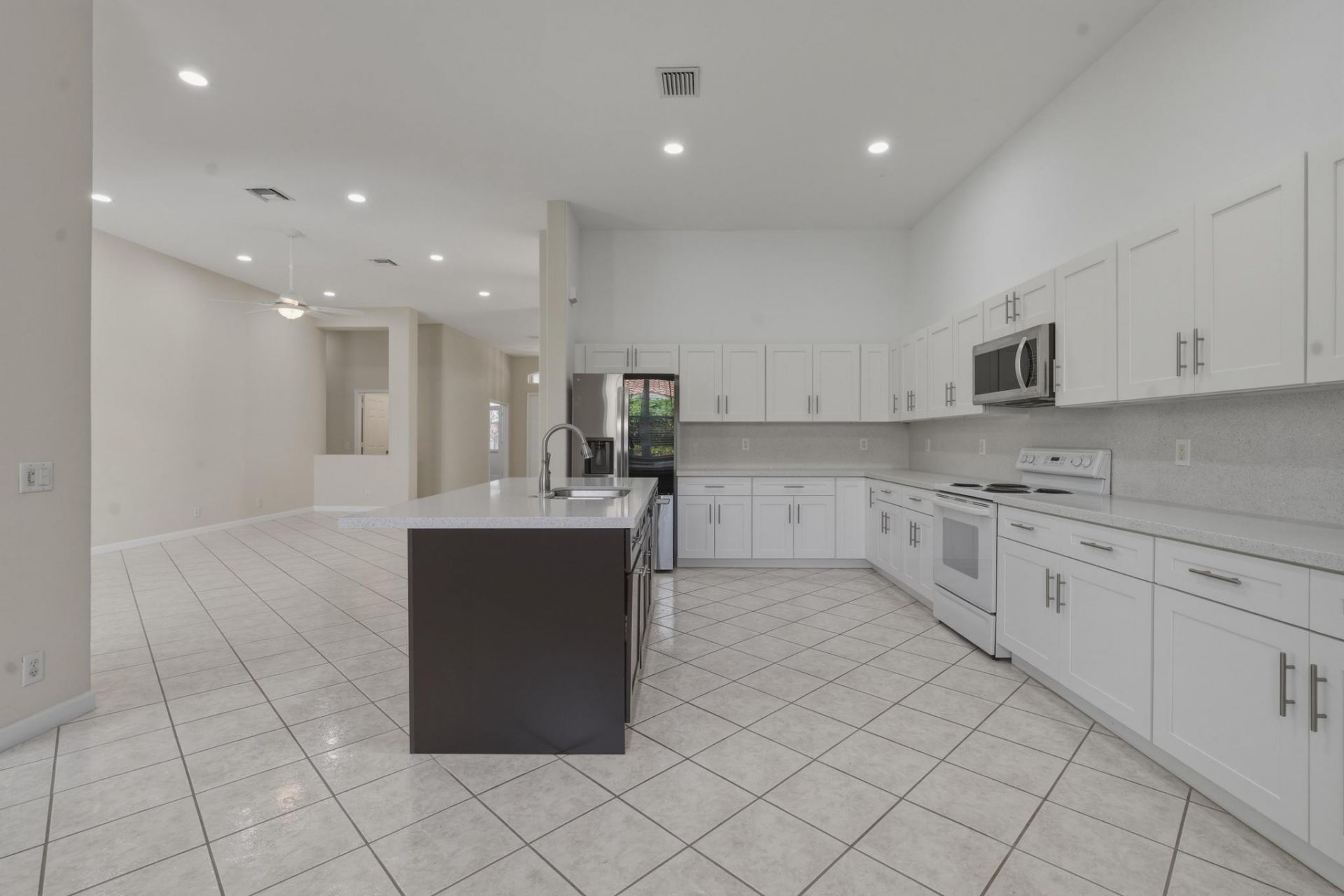 2053 Quail Roost Drive, Weston, FL 33327 Photo