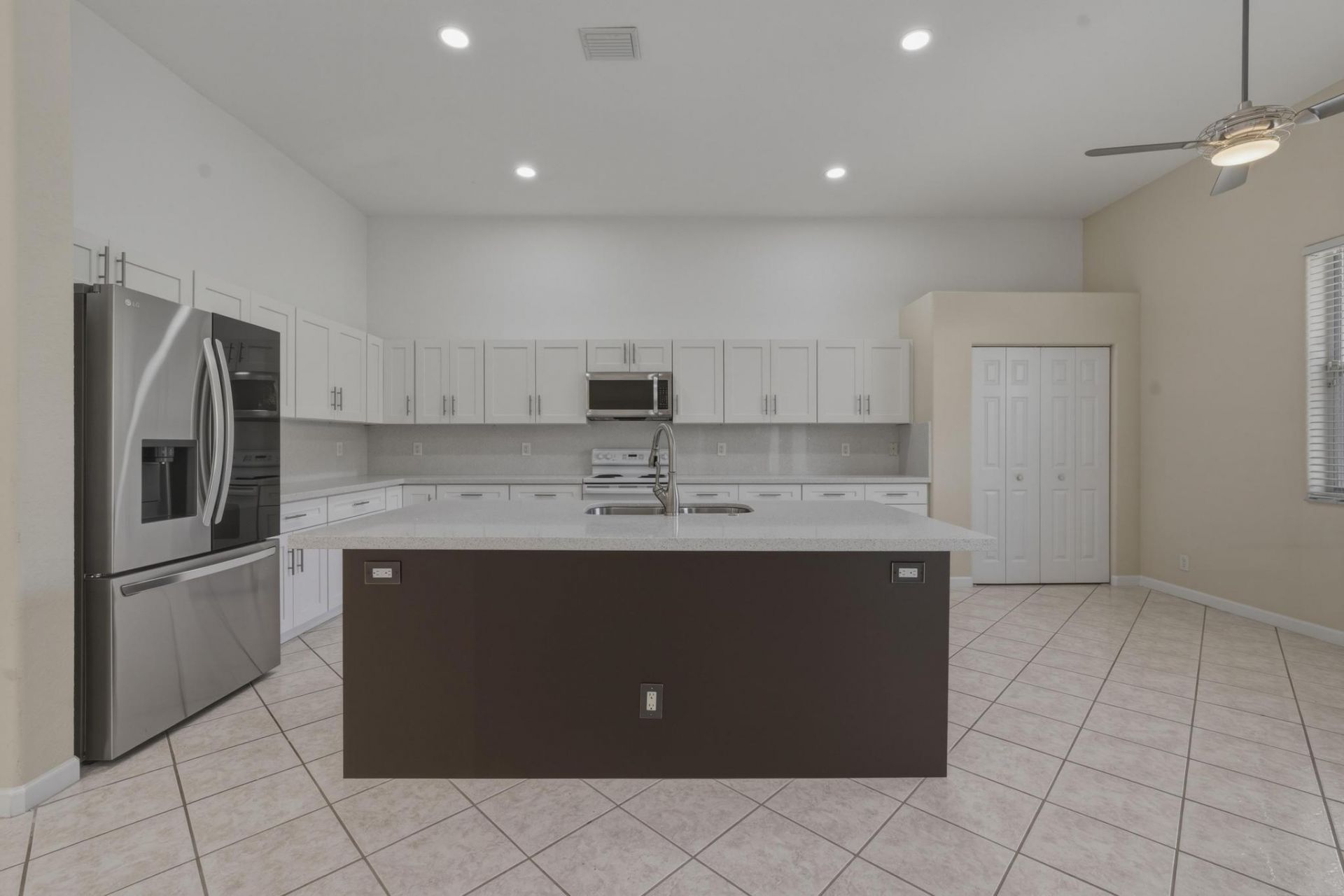 2053 Quail Roost Drive, Weston, FL 33327 Photo