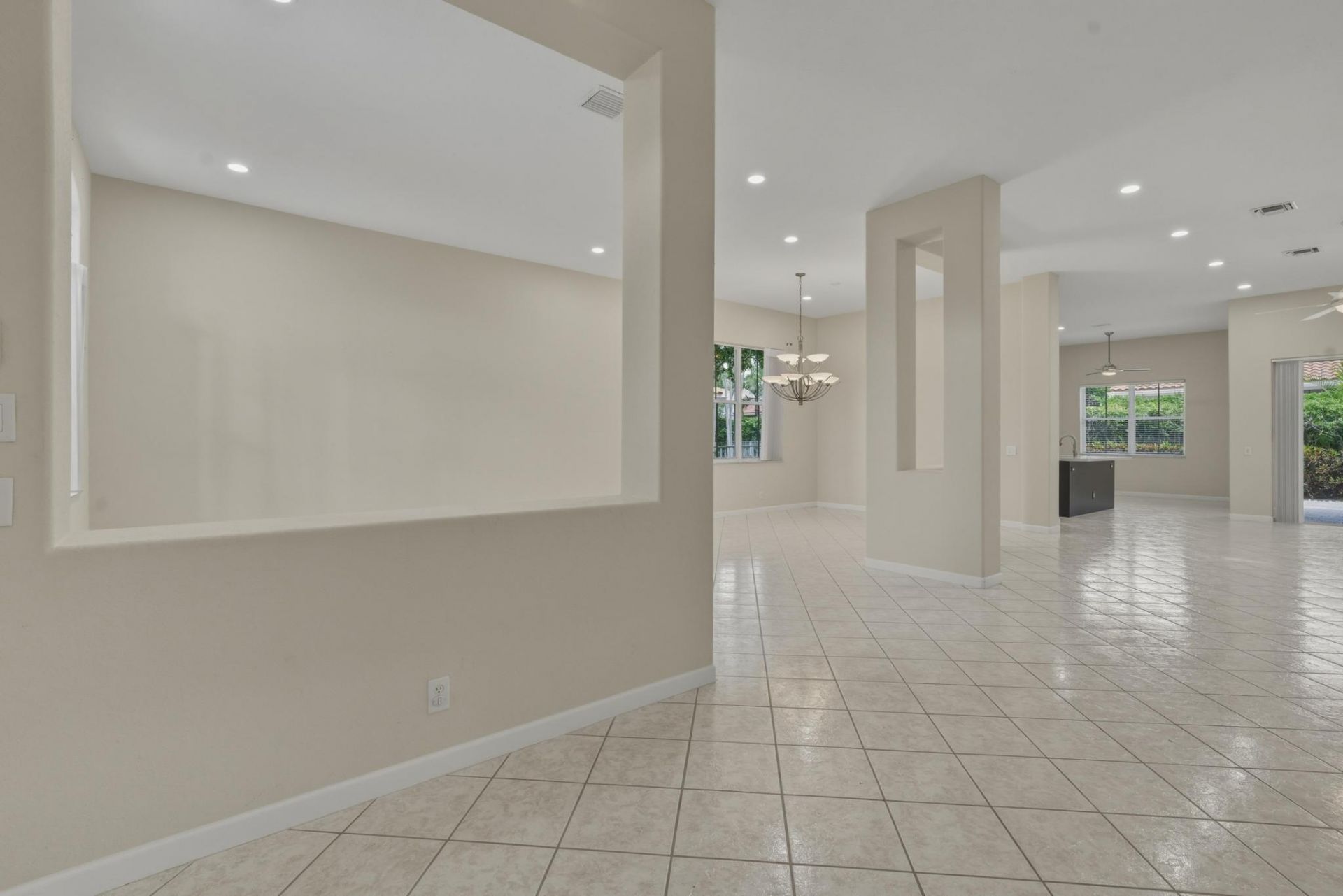 2053 Quail Roost Drive, Weston, FL 33327 Photo