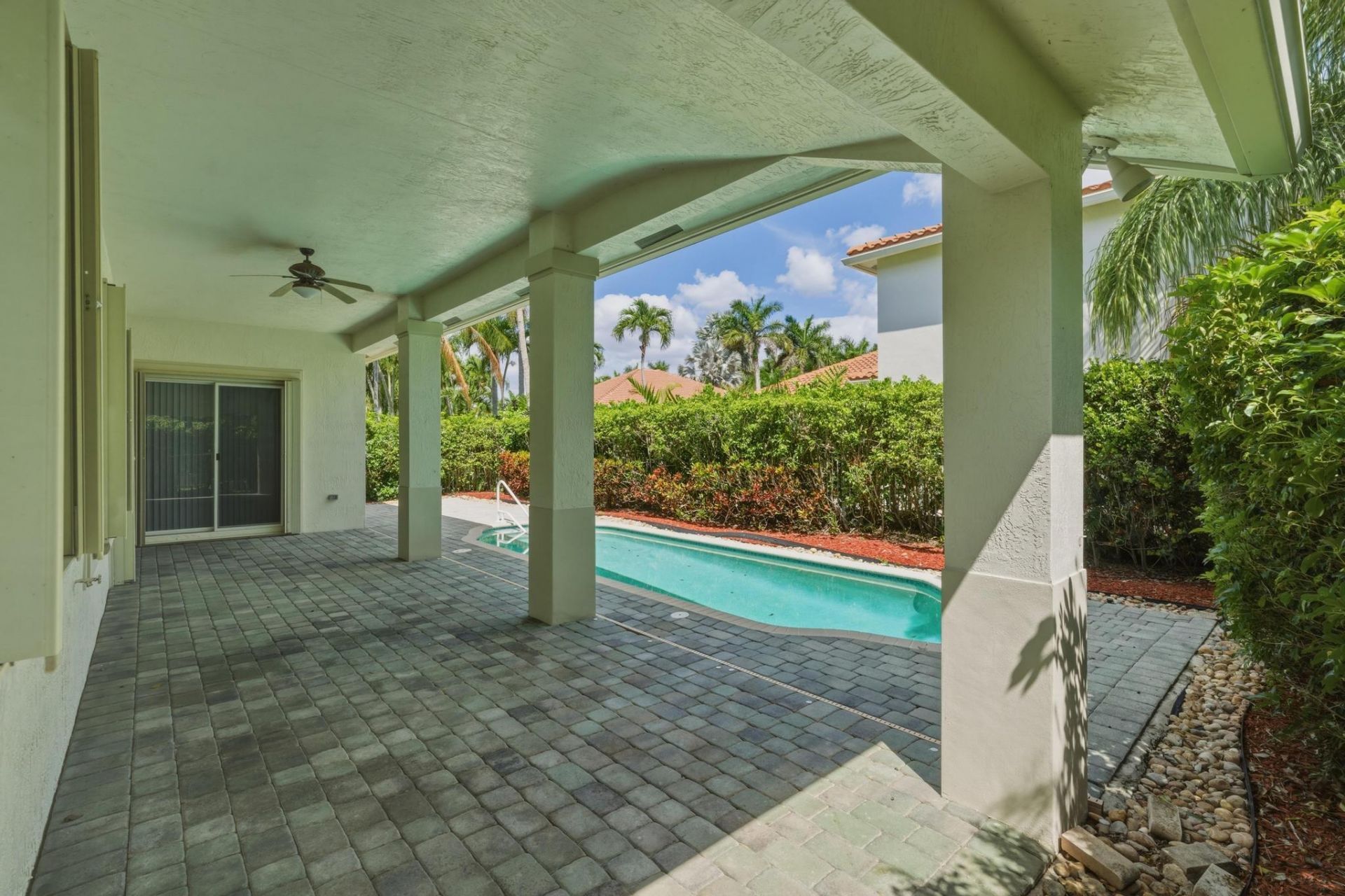2053 Quail Roost Drive, Weston, FL 33327 Photo