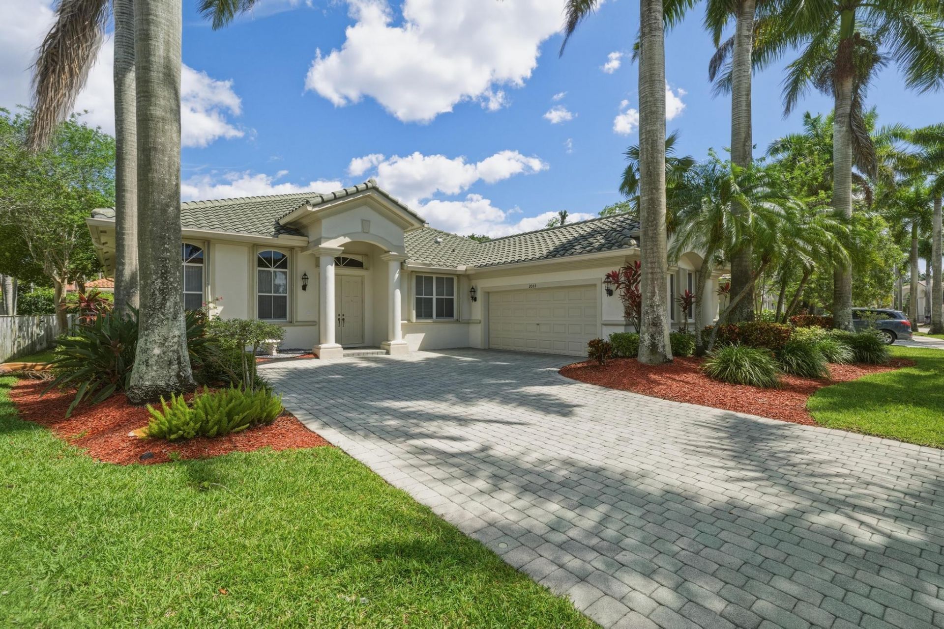 2053 Quail Roost Drive, Weston, FL 33327 Photo