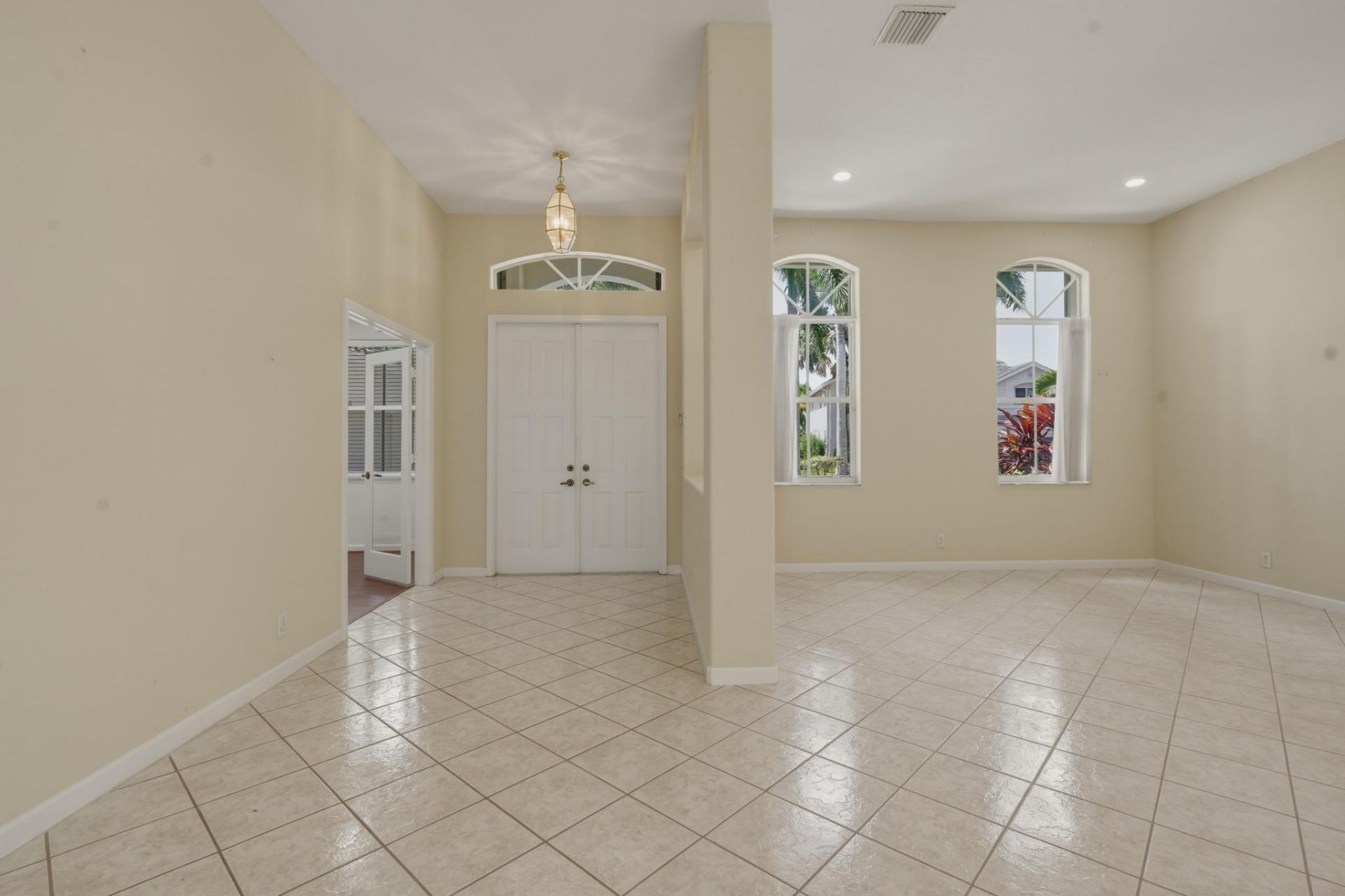 2053 Quail Roost Drive, Weston, FL 33327 Photo