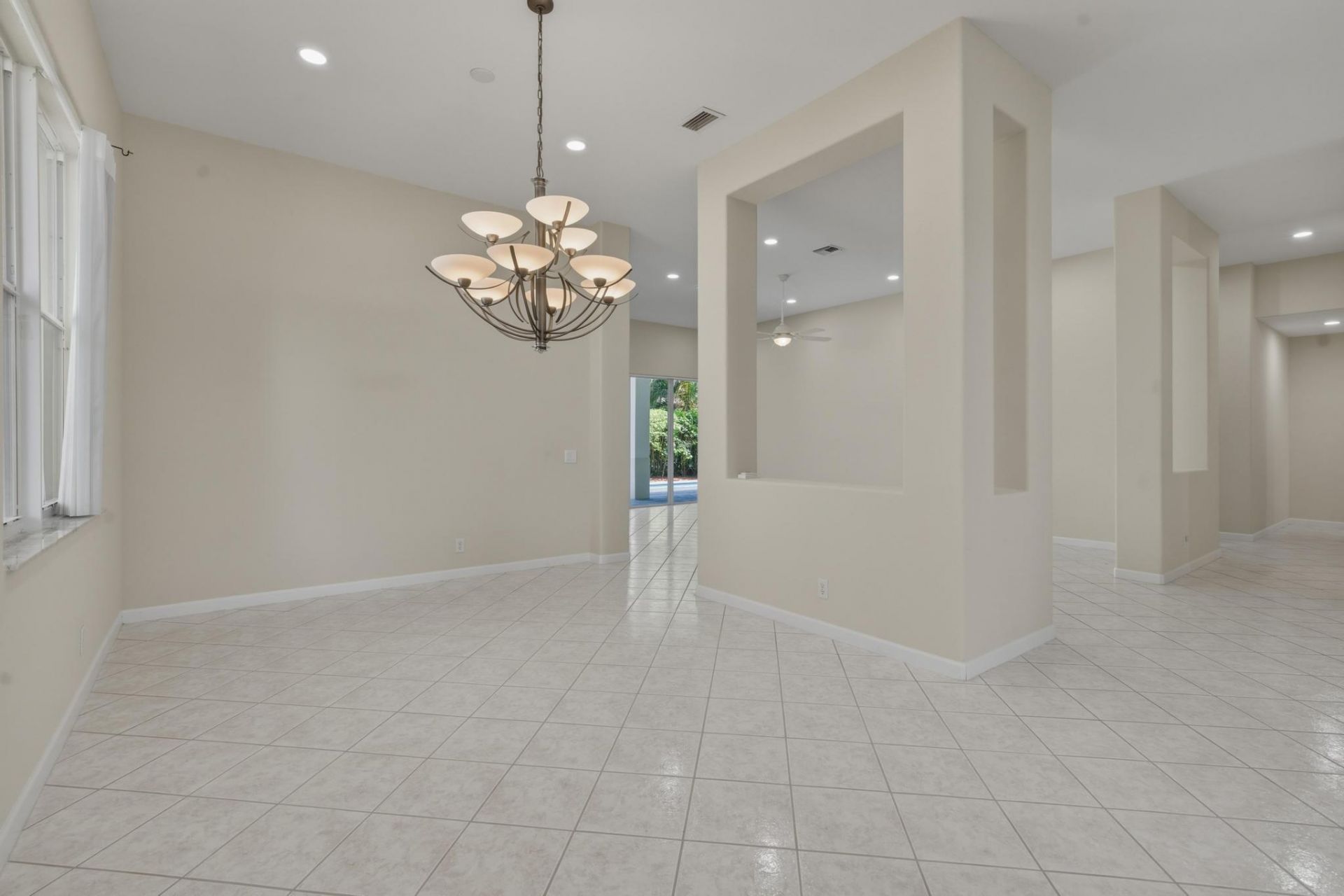 2053 Quail Roost Drive, Weston, FL 33327 Photo