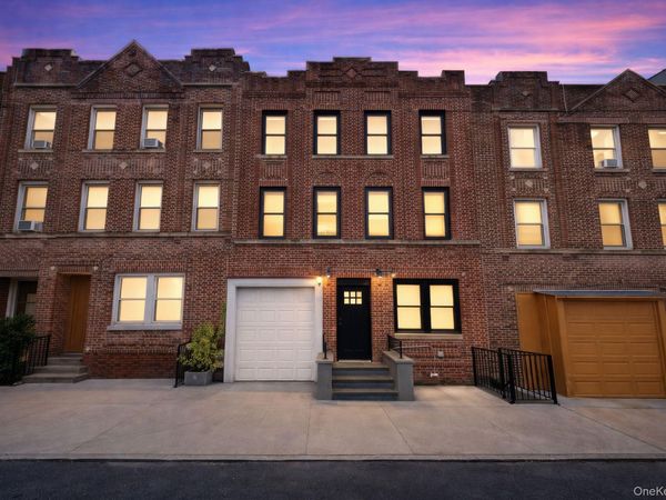 2257 Hampden Place, Bronx, NY 10468