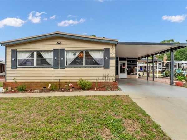 12 WOODLAND CIRCLE , HAINES CITY, FL 33844