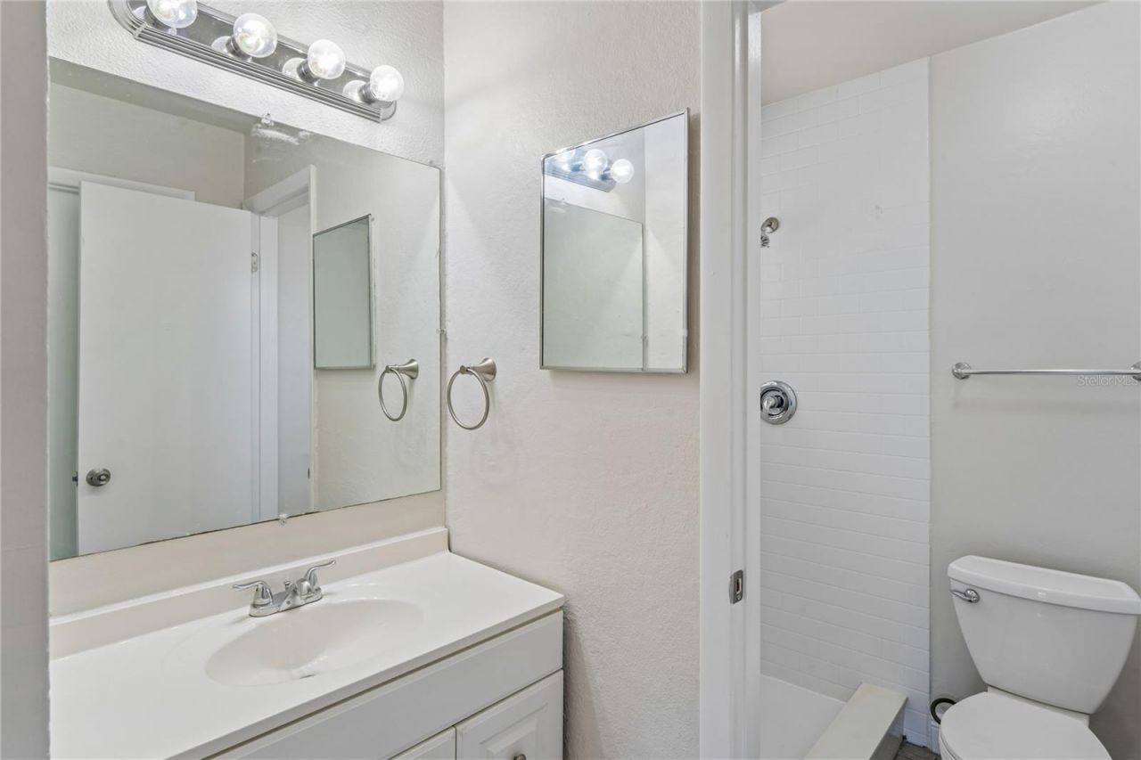 17734 Rivendel Road , Lutz, FL 33549 Photo