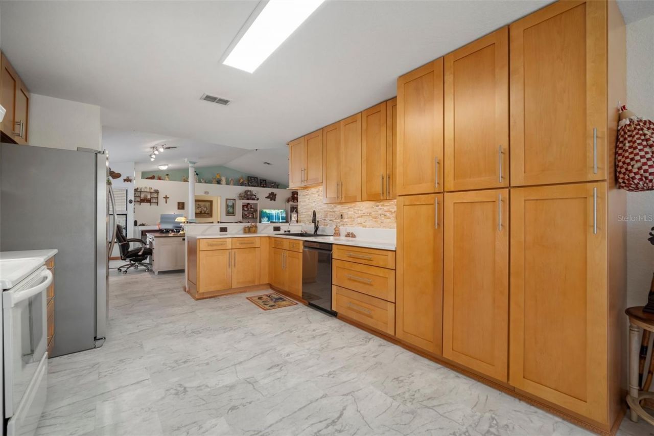 1472 Ivydale Road , Spring Hill, FL 34606 Photo