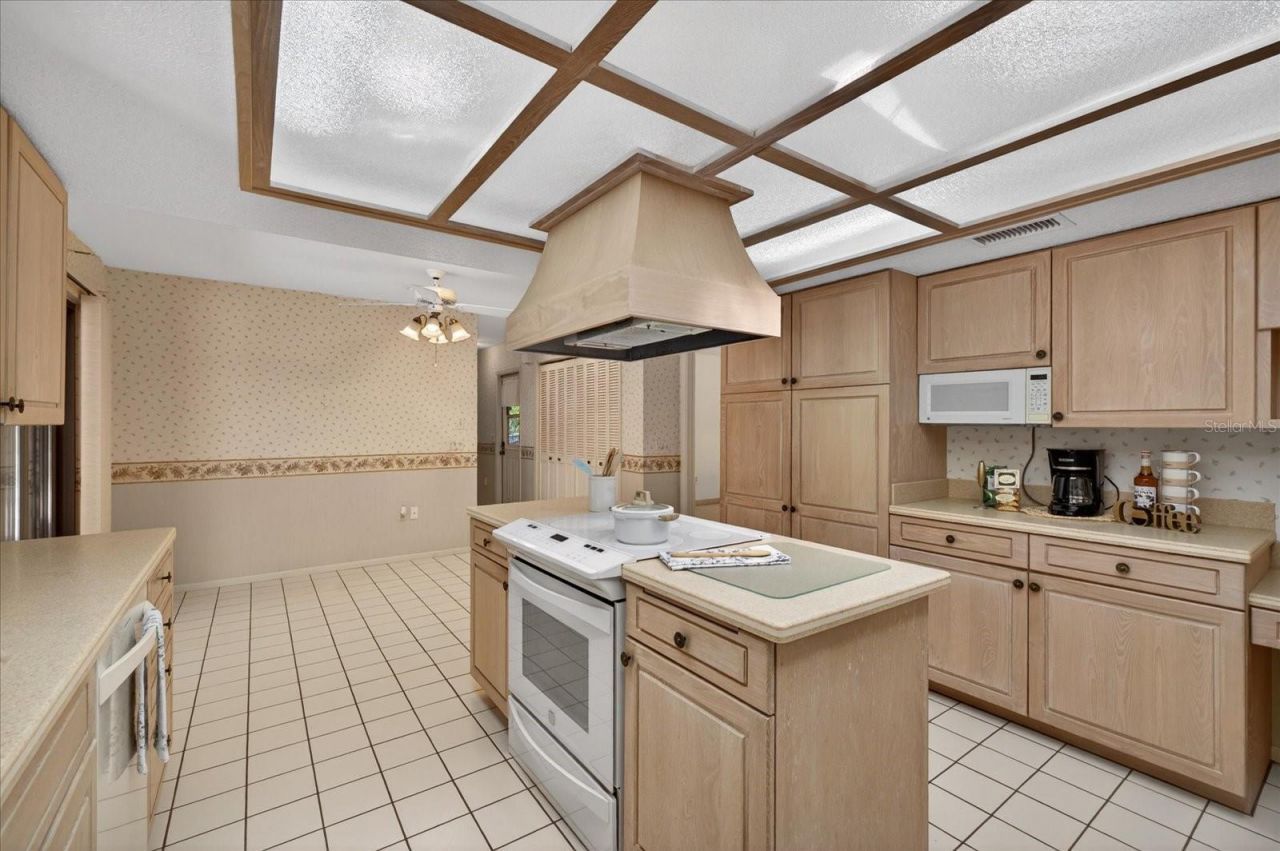 7038 San Jose Loop , New Port Richey, FL 34655 Photo