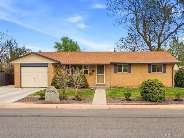 10865 W 68th Avenue, Arvada, CO 80004
