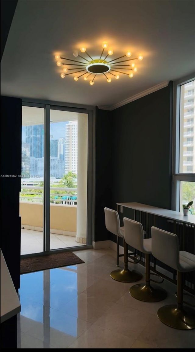 848 Brickell Key Dr, Unit 806, Miami, FL 33131 Photo