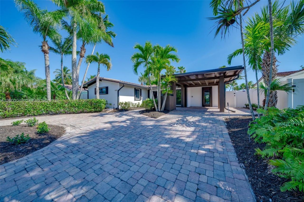 1704 SW 5th Ct, Fort Lauderdale, FL 33312 Photo