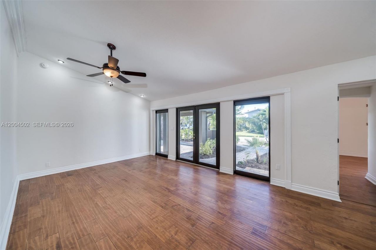 1704 SW 5th Ct , Fort Lauderdale, FL 33312 Photo