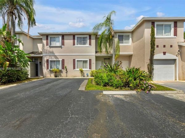 783 NW 42nd Pl , Deerfield Beach, FL 33064