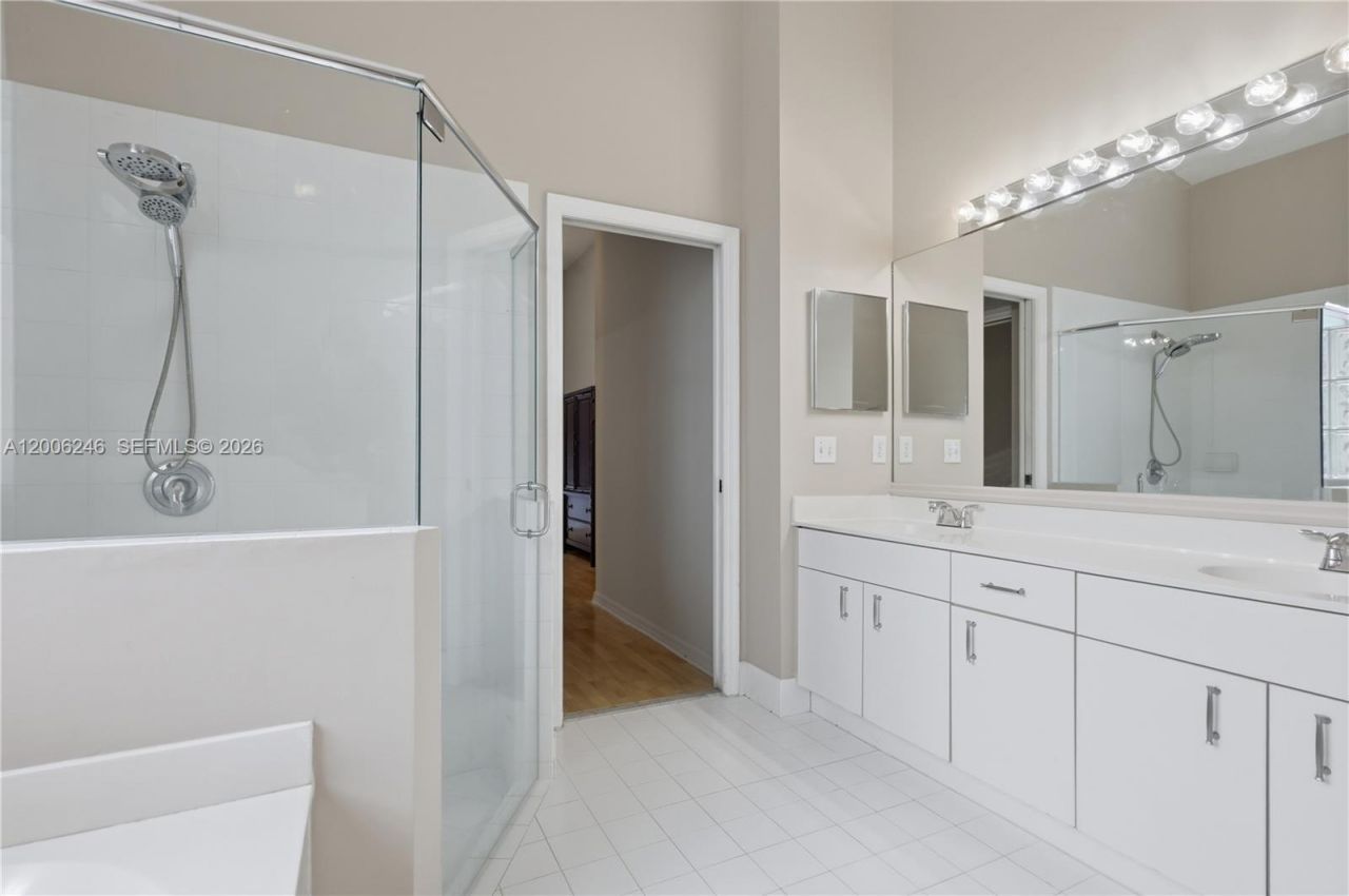 16284 NW 24th St, Pembroke Pines, FL 33028 Photo