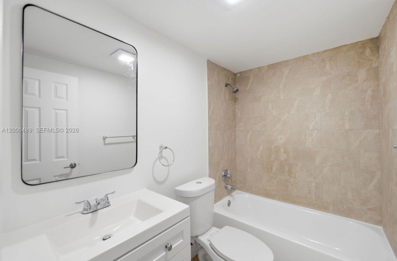 12101 NE 6th Ave , Unit 4, North Miami, FL 33161 Photo